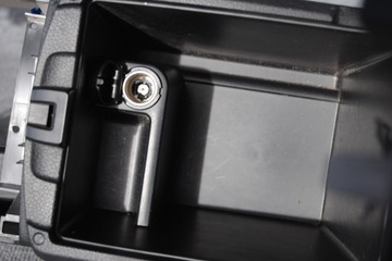 NISSAN X-TRAIL T32 ЦЕНТРАЛЬНЫЙ ПОДЛОКОТНИК