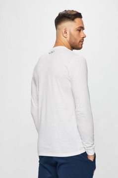 ДЛИННАЯ ФУТБОЛКА UNDER ARMOR 1329283 100 РАЗМЕР L