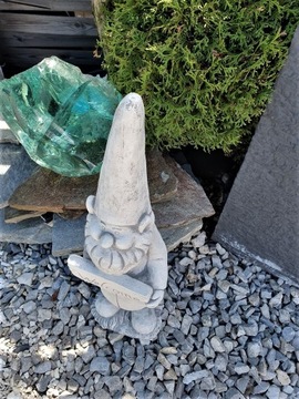 БЕТОННАЯ ФИГУРКА - СЛОН С ПРИВЕТСТВЕННОЙ ТАРЕЛКОЙ