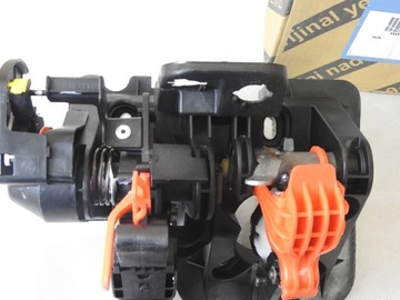 Датчик педали тормоза и сцепления Fiat 500 07-10