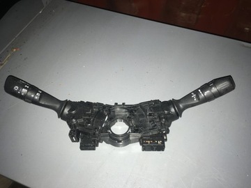 TOYOTA AURIS II PRZEŁĄCZNIKI manetkI
