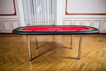 Покерный стол Fama Casino с линией ставок