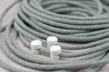 держатель шнура в плетеной оплетке WHITE Spider HIT