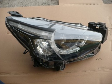 REFLEKTOR LED FULLED Mazda II prawy