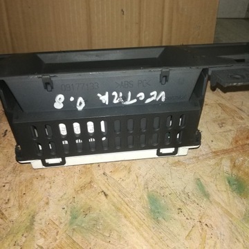 DISPLEJ HODINY OPEL VECTRA C