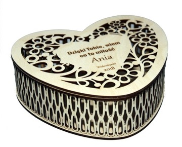 ПОДАРОЧНАЯ декоративная коробочка НА ДЕНЬ ВАЛЕНТИНА ВАШ ТЕКСТ