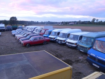 ЗАДНИЕ ДВЕРИ, ВНЕШНЯЯ ОДЕЖДА. ПР МЕРСЕДЕС КАЧКА 207-410