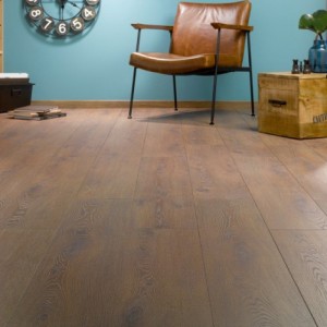 ПАНЕЛИ АЛСАПАН КАШТАН 528 SOLID PLUS 12 мм AC6