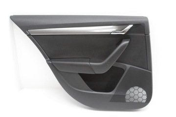 MBM OCTAVIA III TAPICERKA DRZWI LEWA TYŁ 5E0867197