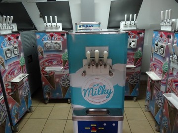 МАШИНА ДЛЯ МОРОЖЕНОГО С НОЧНЫМ ОБСЛУЖИВАНИЕМ