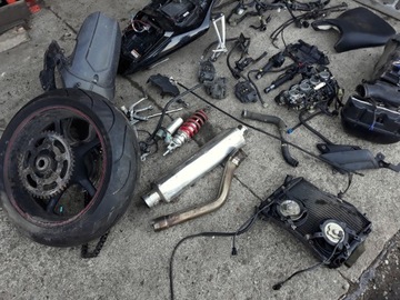 Детали двигателя Yamaha R6 2005 yzf 600