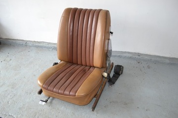 Mercedes R107 SL Передние сиденья без подголовников