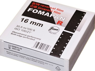 Стандартная пленочная двусторонняя камера Fomapan R100 16 мм.