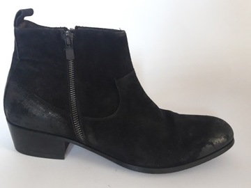 LAGERFELD SZTYBLETY ROZ.41-29CM SKÓRA