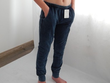 Spodnie dresowe joggery, jogery kolekcja wisenna
