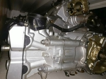 Мотоцикл Yamaha FZS 1000 Fazer 02 по деталям двигателя