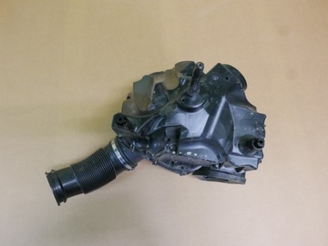 AUDI Q5 POUZDRO FILTRU VZDUCHU 80A133835AF