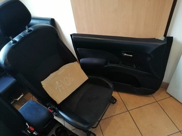 PEUGEOT 4007 SEDADLA Z ČALOUNĚNÍ I OPĚRADLEM