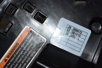 CAN AM SPYDER F3 КРЫШКА ЗАПРАВКИ ЗАДНЕГО ПАССАЖИРА