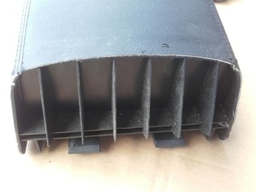 LOKETNÍ OPĚRKA ZADNÍ TUNEL MERCEDES W219 CLS PANEL