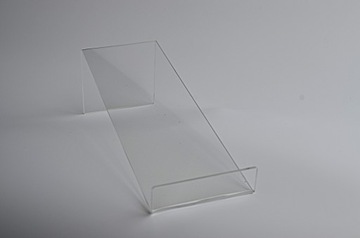 Подставка для обуви из бесцветного оргстекла БТ-01.