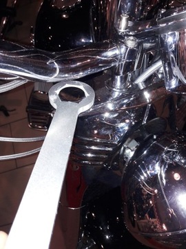 КЛЮЧ ДЛЯ ПЕРЕДНЕЙ ПОДВЕСКИ МОТОЦИКЛА LAG 34 мм