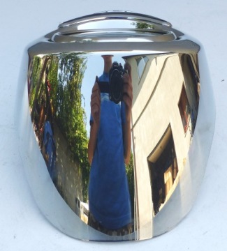 +. КОРПУС КРЫШКИ СТОЙКИ SUZUKI VZR 1800 INTRUDER