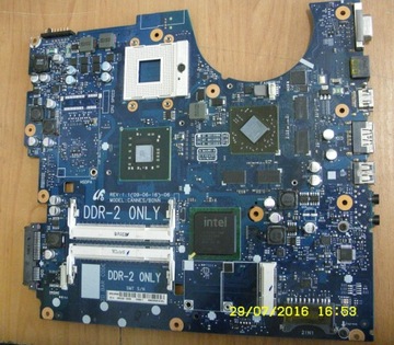 Samsung R520