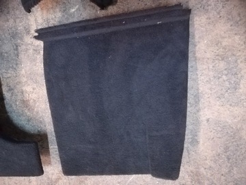 BMW E36 Шумоизоляция боковин багажника