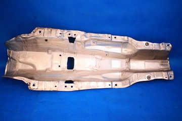 VW GOLF VII R ТЕПЛОВОЙ ЭКРАН 5Q0825662AF 2016R