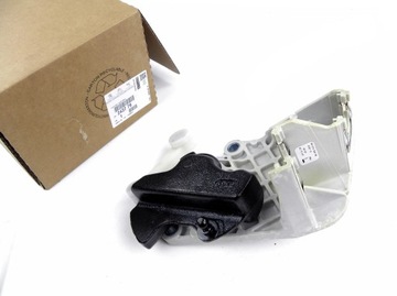 КРЕПЛЕНИЕ КРОНШТЕЙНА ТРОСА ПЕРЕКЛЮЧЕНИЯ ПЕРЕДАЧ CITROEN C4