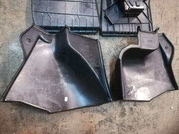 BMW E36 Шумоизоляция боковин багажника