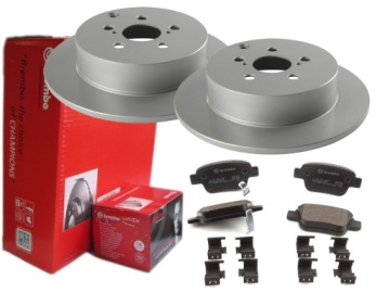 TARCZE + KLOCKI BREMBO TYŁ TOYOTA AVENSIS T25
