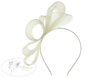 чародейка, прическа, ободок цвета слоновой кости