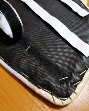 ОБИВКА, СТЁГКА, БОКОВИНЫ ДВЕРЕЙ SCANIA R БЕЖЕВЫЙ