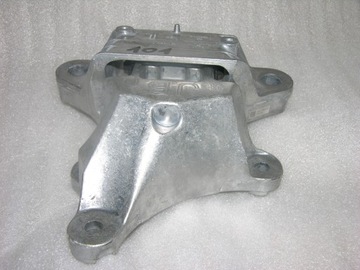 FOCUS MK4 1.0 ECOBOOST ŁAPA PODUSZKA SKRZYNI AUTO