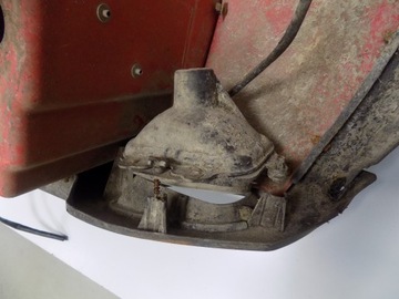 BOMBARDIER TRAXTER 500 ПЕРЕДНЕЕ КРЫЛО КОЛЕСНЫЕ АРКИ