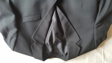 Элегантный мужской костюм, брюки и куртка