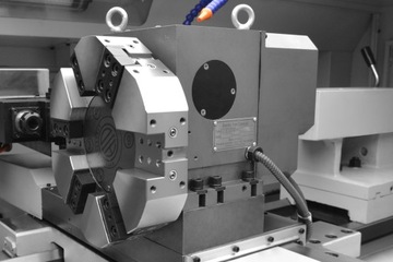 ТОКАРНЫЙ СТАНОК С ЧПУ CORMAK 500x1000 ПРИВОДНОЙ ИНСТРУМЕНТ