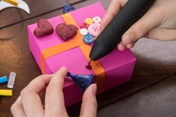 Клеевой пистолет BOSCH Gluey Marshmallow.