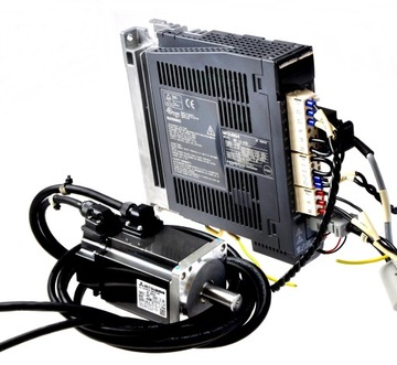 MR-J3-40B HF-KP43 MITSUBISHI serwomotor 400W CNC