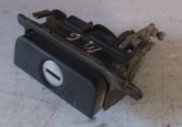 7474/4 ZAMEK WKŁADKA KLAPY TYŁ VW GOLF III