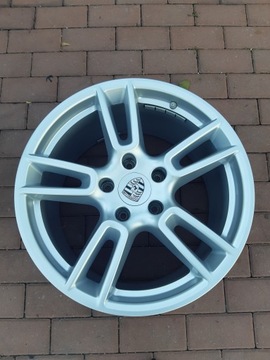 JAKO NOVÁ DISK 19'' PORSCHE PANAMERA 971601025F