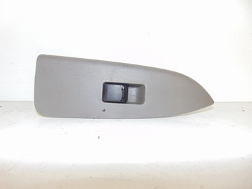 ОКОННЫЙ ВЫКЛЮЧАТЕЛЬ ПАНЕЛЬ CABSTAR MAXITY, СПРАВА