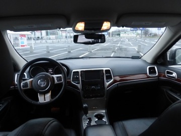 JEEP GRAND CHEROKEE WK2 11- ROZDĚLOVAČ VZDUCHU