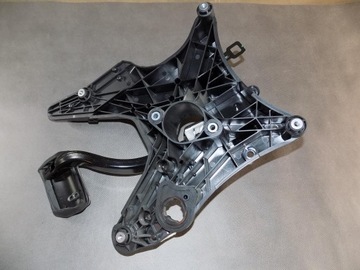 TOUAREG 7P ПЕДАЛЬ ТОРМОЗА 7P0723117B