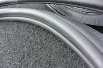 ПРОКЛАДКИ ПЕРЕДНЯЯ ПРАВАЯ ЗАДНЯЯ ЛЕВАЯ AUDI A4 B8 COMBI