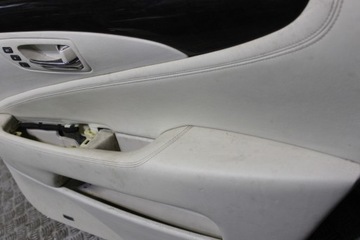 Обивка задней правой стороны, Lexus LS600 Hybrid, длинная