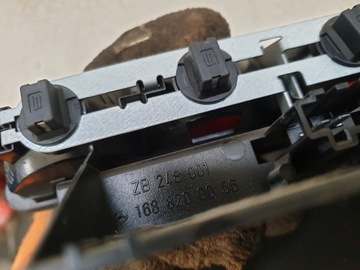 PŘÍDAVNÉ SVĚTLO STOP MERCEDES-BENZ OE 1688200056