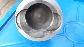 Поршень Поршни Шатун Двигатель MAN D0826 № 108077